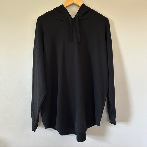 Relaxed Ultra Soft Fleece Drop Shoulder Hoodie Loose Bottom Torrid 2 Black - Picture 4 of 8